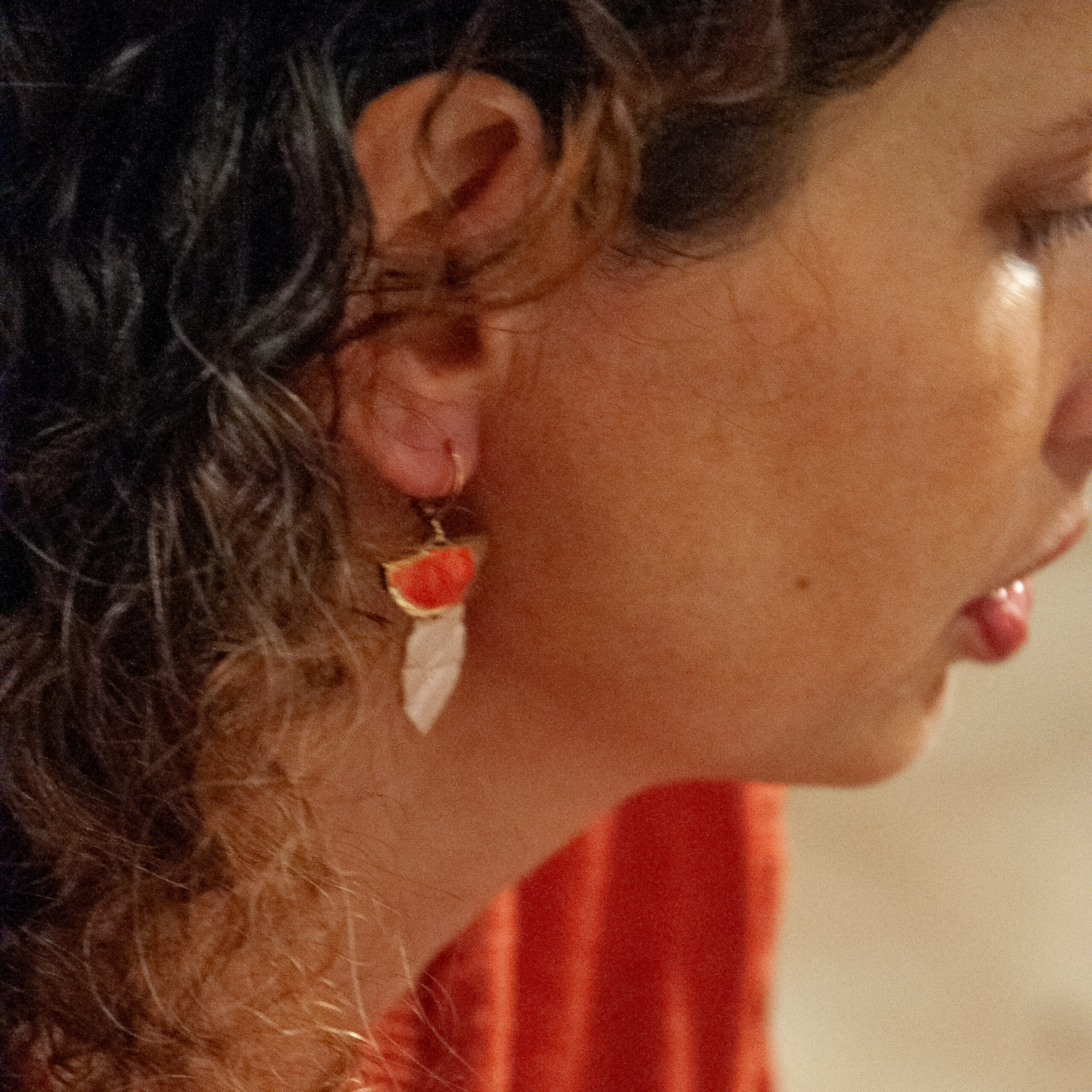 Boucles d&rsquo;oreilles feuilles en cuir