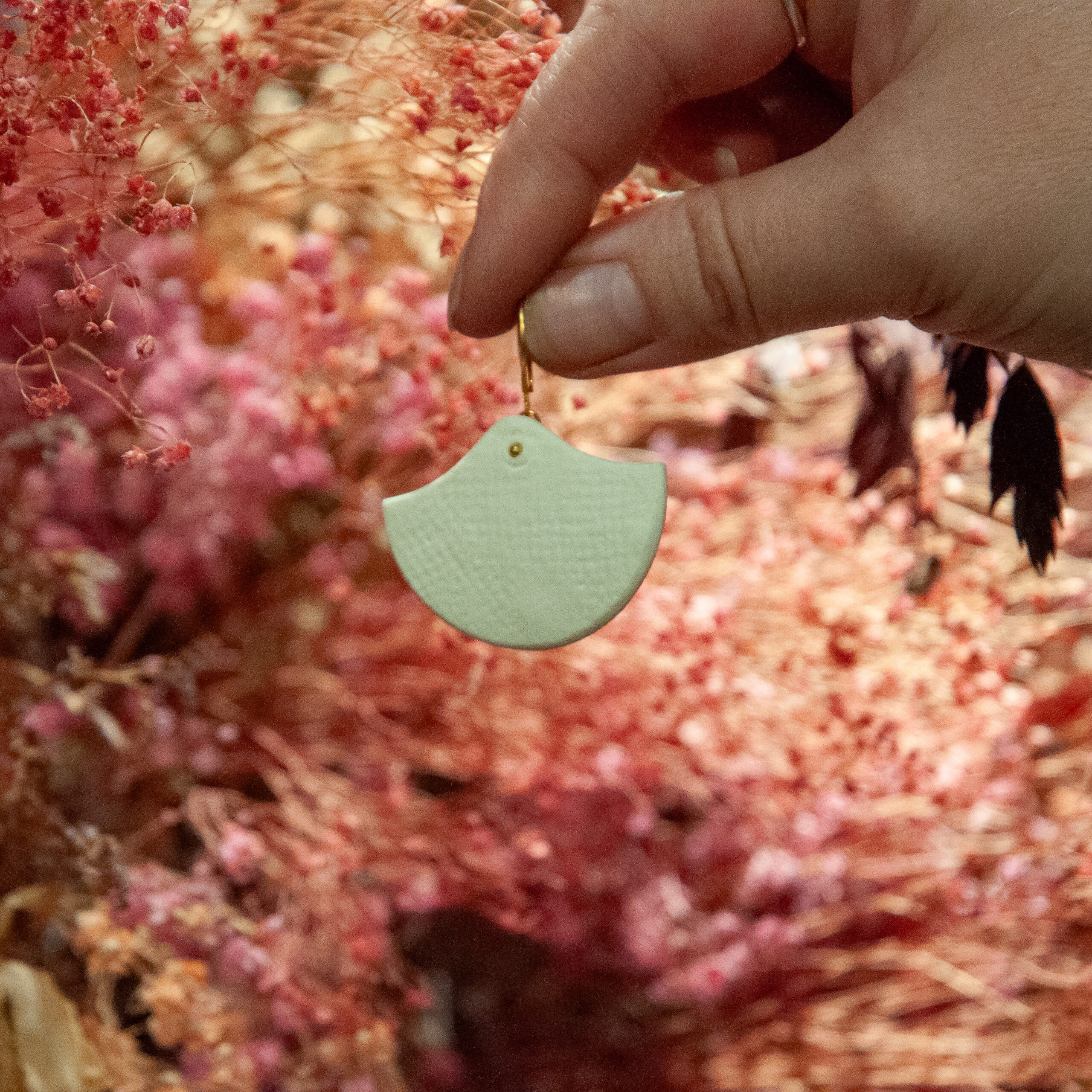 boucles d'oreilles porcelaine, bijoux en porcelaine, accessoires de mode, feuille gingko, boucles d'oreilles blanches, bijoux artisanaux, mode éthique, mariage